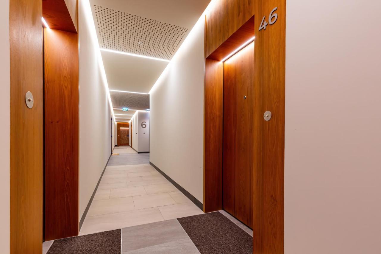 Sienna 65 Premium Apartment With Parking In Warsaw By Renters Prestige Varsóvia Exterior foto